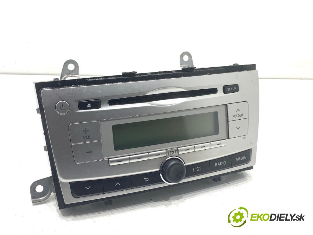 TOYOTA AVENSIS T27 sedan 2012 108 kW 1.8 (ZRT271_) 1798 RADIO 86120-05210 (Audio zariadenie)