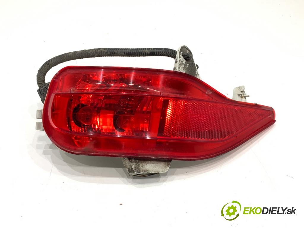 TOYOTA AVENSIS T27 sedan 2012 108 kW 1.8 (ZRT271_) 1798 Svetlo nárazníka ľavy zad 