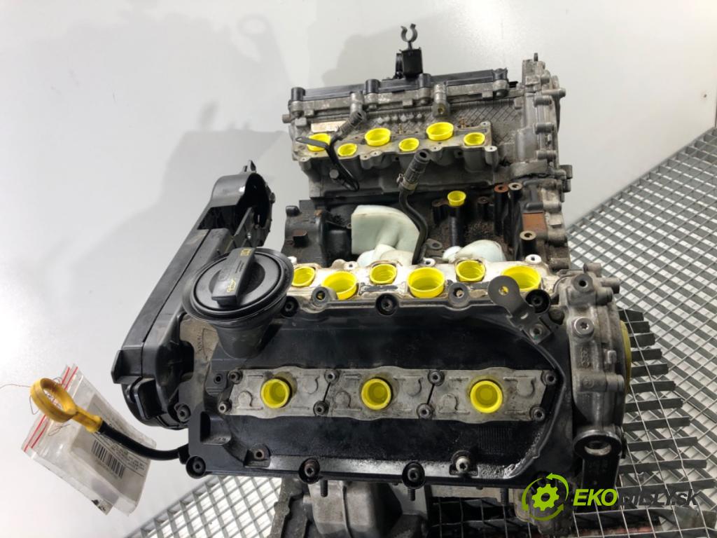 VW PHAETON sedan 2014 176 kW 3.0 V6 TDI 4motion 2967 Motor CEX (Motor)