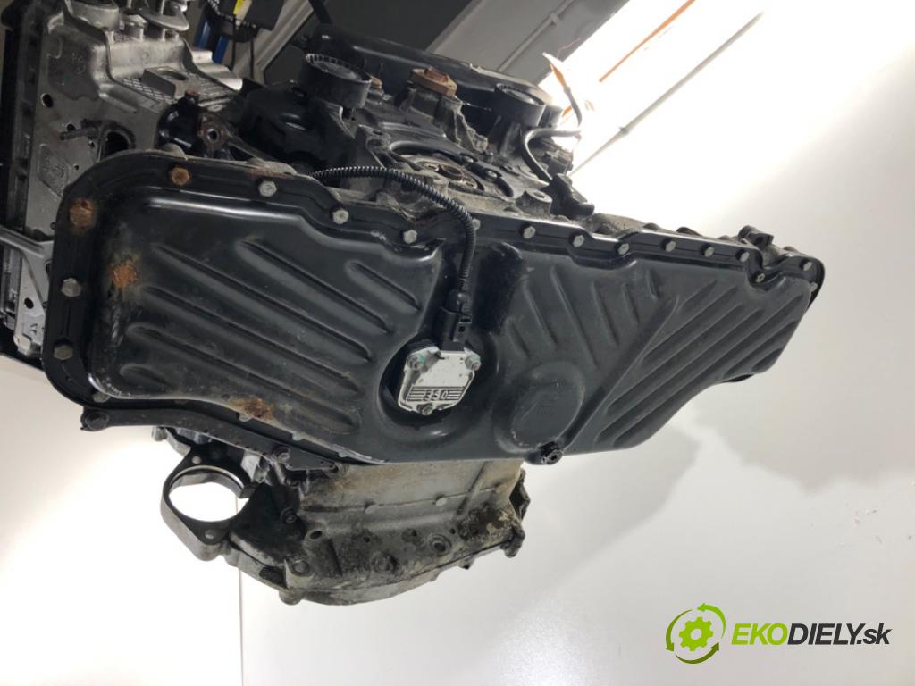 VW PHAETON sedan 2014 176 kW 3.0 V6 TDI 4motion 2967 Motor CEX (Motor)