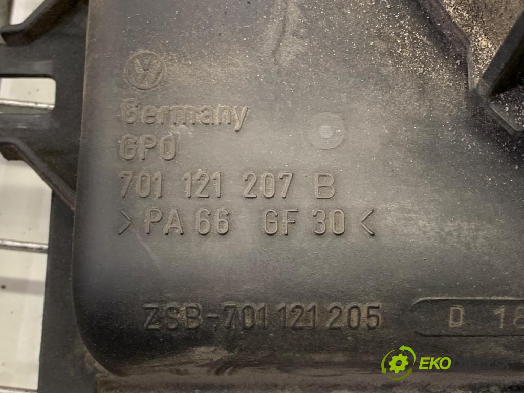 VW TRANSPORTER T4 Autobus 1994 57 kW 2.4 D 2370 Ventilátor chladiča 701121207B (Ventilátor)