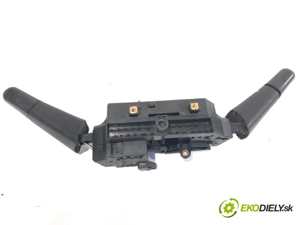 MERCEDES-BENZ W639 Skrzynia 1999 72 kW 110 D 2.3 (638.074, 638.078) 2299 Prepínač kombinovaný 0015404945 (Prepínacie páčky pod volantom)