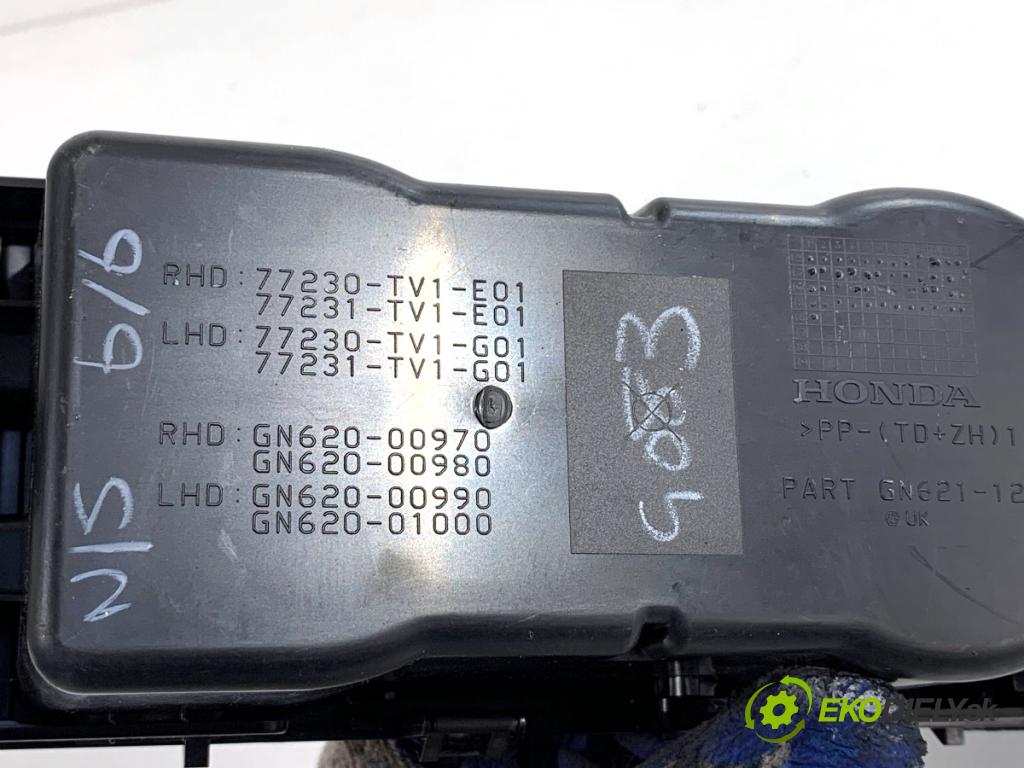 HONDA CIVIC IX liftback 2016 73 kW 1.4 i-VTEC (FK1) 1339 Držiak na nápoje 77230-TV1-E01 (Držiak (úchyt) na nápoje)