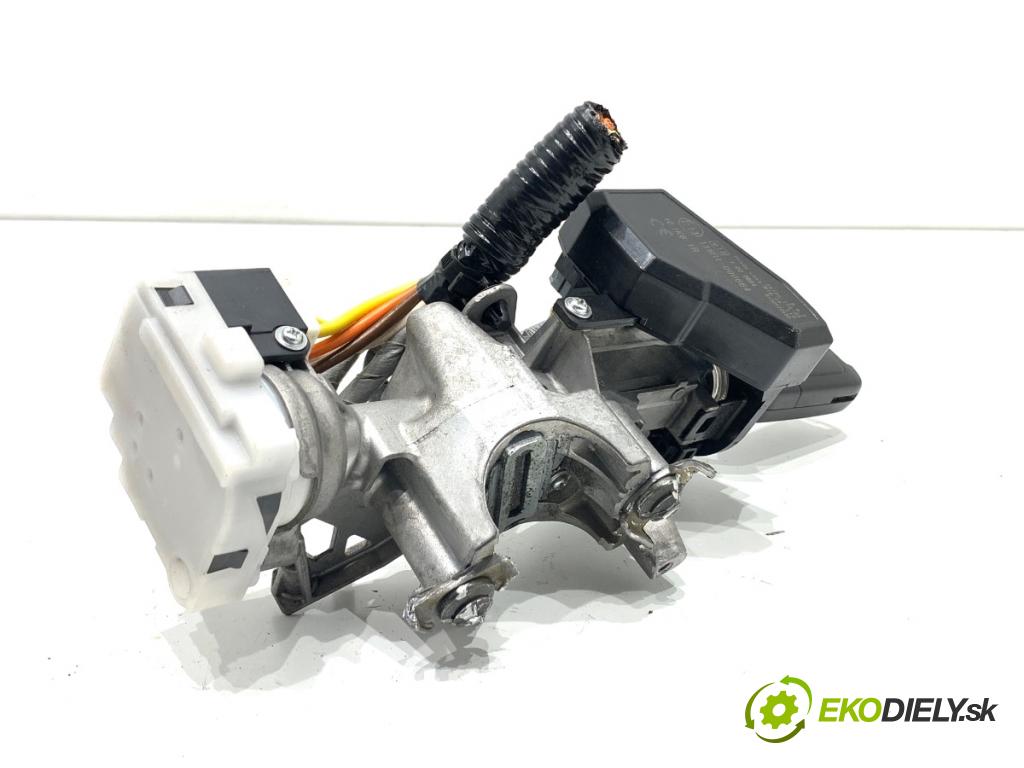 HONDA CIVIC IX liftback 2016 73 kW 1.4 i-VTEC (FK1) 1339 spinačka 39730-T0A-G5 (Spínacia skrinka)