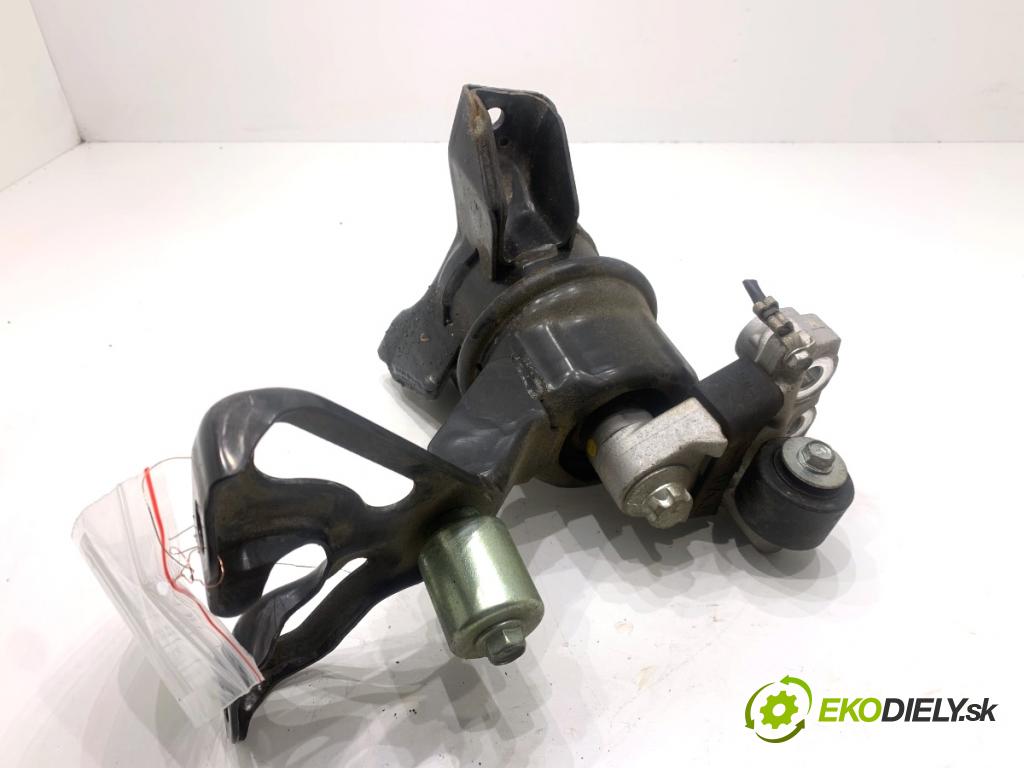 HONDA CIVIC IX liftback 2016 73 kW 1.4 i-VTEC (FK1) 1339 AirBag motora pravý