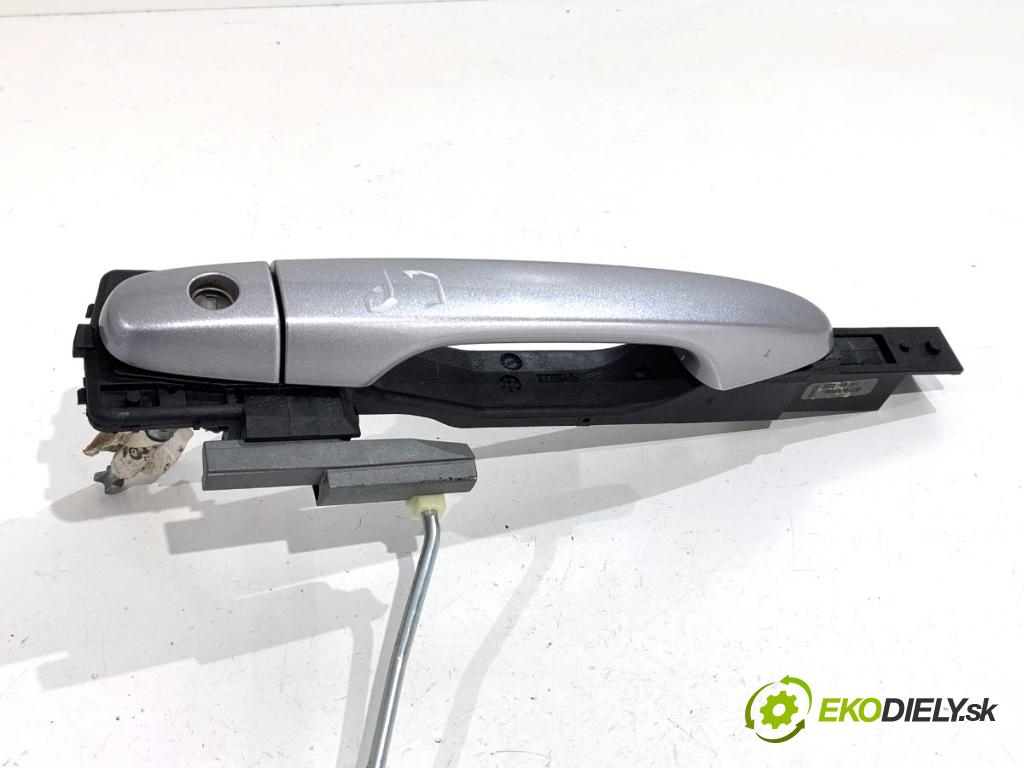 HONDA CIVIC IX liftback 2016 73 kW 1.4 i-VTEC (FK1) 1339 Kľučka vonkajšia ľavy predný 