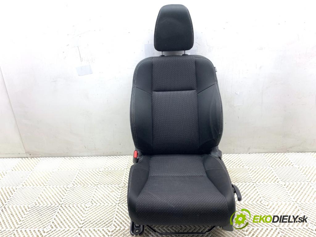 HONDA CIVIC IX liftback 2016 73 kW 1.4 i-VTEC (FK1) 1339 sedadlo levý přední část 