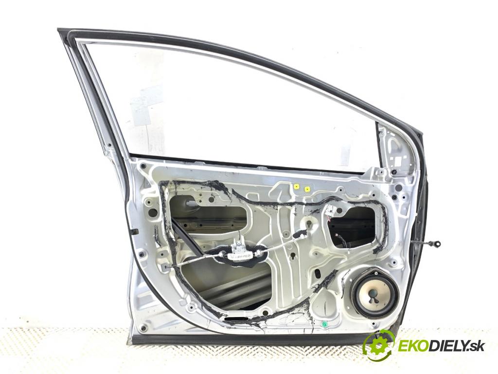 HONDA CIVIC IX liftback 2016 73 kW 1.4 i-VTEC (FK1) 1339 dveře levý přední část