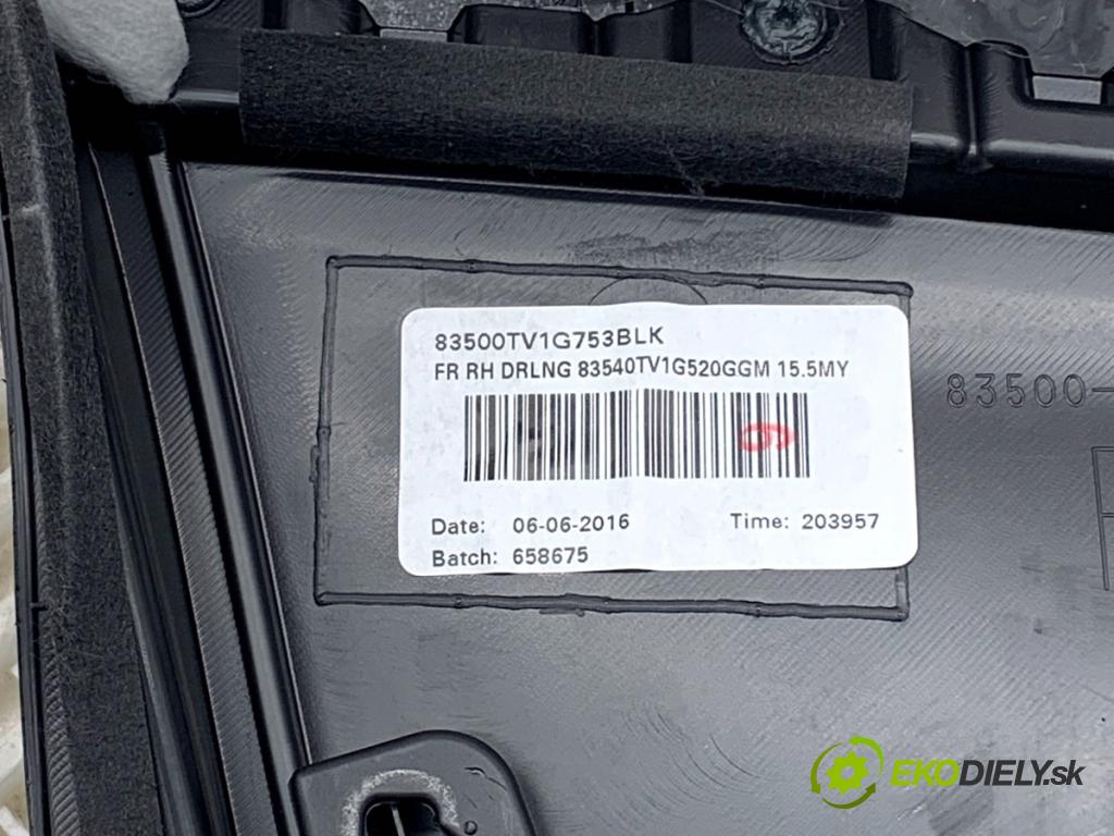 HONDA CIVIC IX liftback 2016 73 kW 1.4 i-VTEC (FK1) 1339 ča dveře pravý přední část