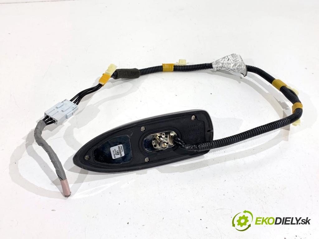 HONDA CIVIC IX liftback 2016 73 kW 1.4 i-VTEC (FK1) 1339 ANTENA 39150-TV0-E510-M1
