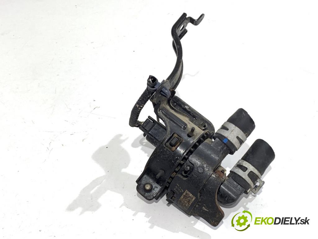 HONDA CIVIC IX liftback 2016 73 kW 1.4 i-VTEC (FK1) 1339 DALŠÍ: pumpa vody 79950TV1G821M1 (Vodní pumpa)