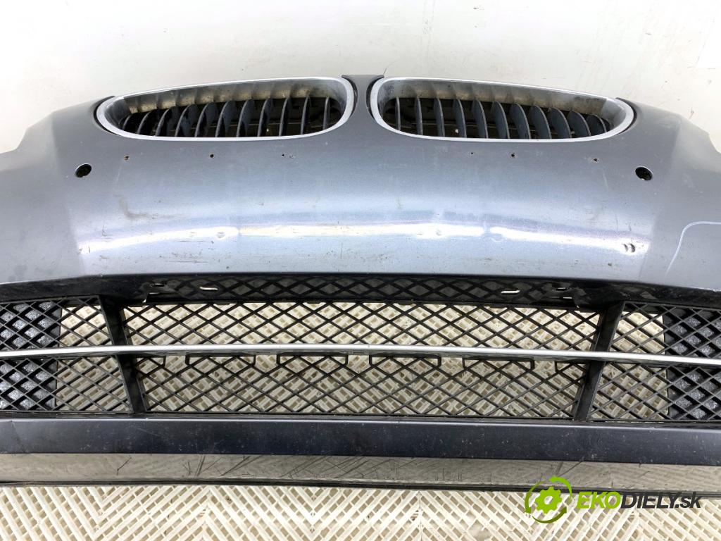 BMW E61 Kombi 2007 120 kW 520 d 1995 nárazník přední část A68 (Klika dveří ostatní)