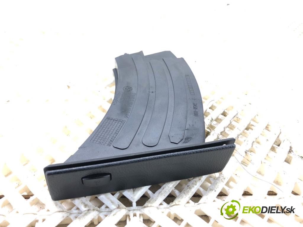 BMW E61 Kombi 2007 120 kW 520 d 1995 držák na nápoje 7034132 (Držák nápojů)