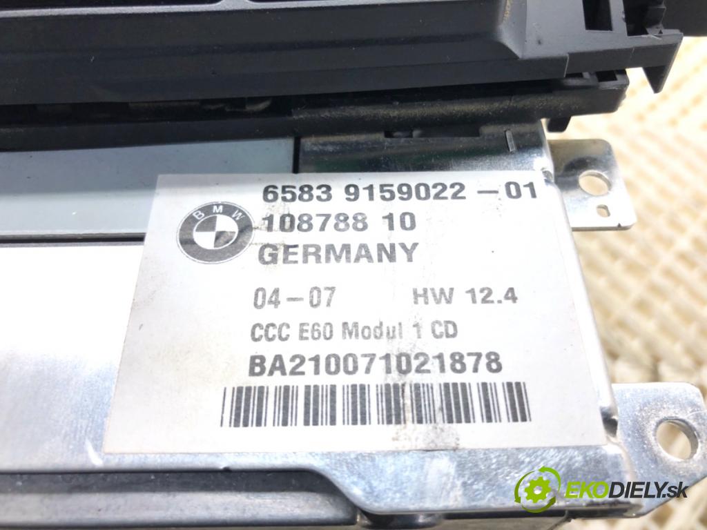 BMW E61 Kombi 2007 120 kW 520 d 1995 RADIO čítač navigácie 9159022