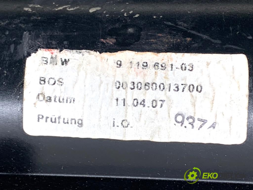 BMW E61 Kombi 2007 120 kW 520 d 1995 Roleta kufra