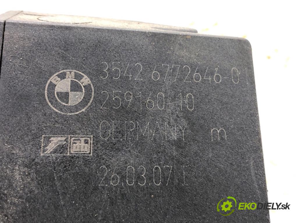 BMW E61 Kombi 2007 120 kW 520 d 1995 Potenciometer plynu 6772646 (Potenciometer plynového pedálu)