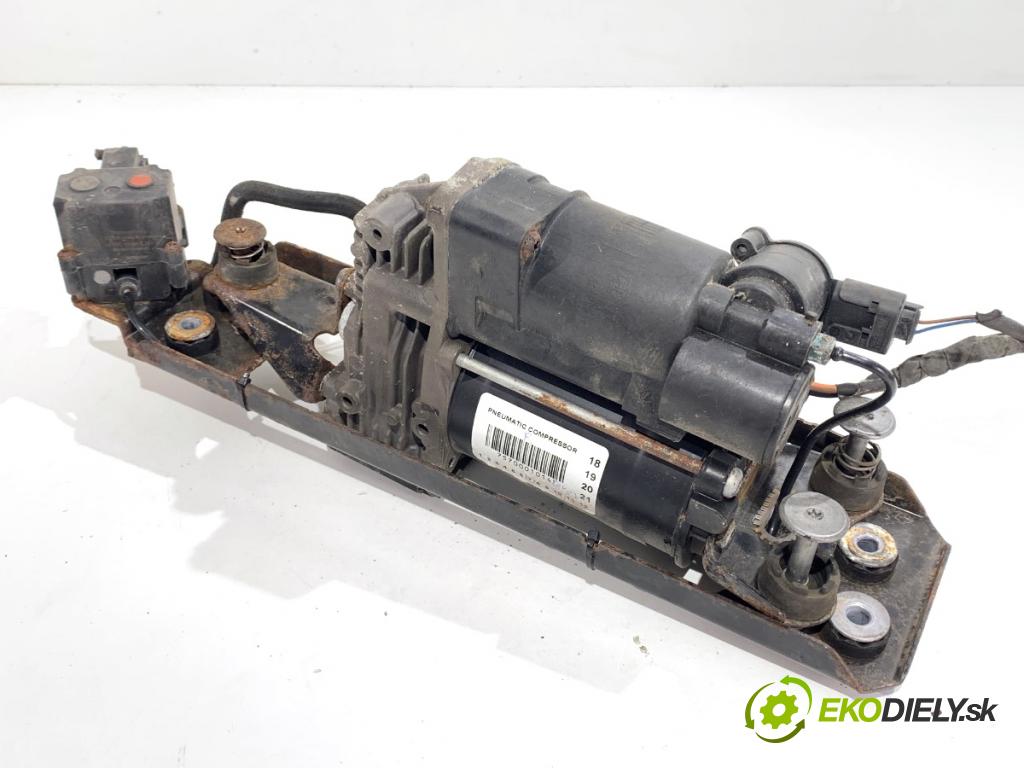BMW E61 Kombi 2007 120 kW 520 d 1995 pumpa nápravy 6777827