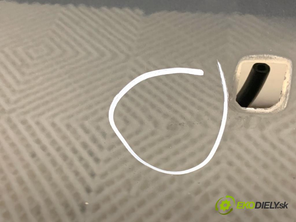 BMW E61 Kombi 2007 120 kW 520 d 1995 Kapota  (Kapota)