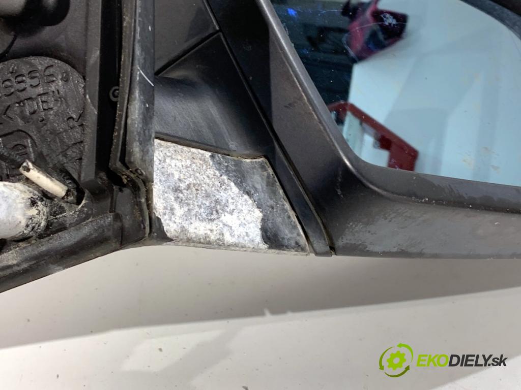 BMW E61 Kombi 2007 120 kW 520 d 1995 zpětné zrcátko pravý