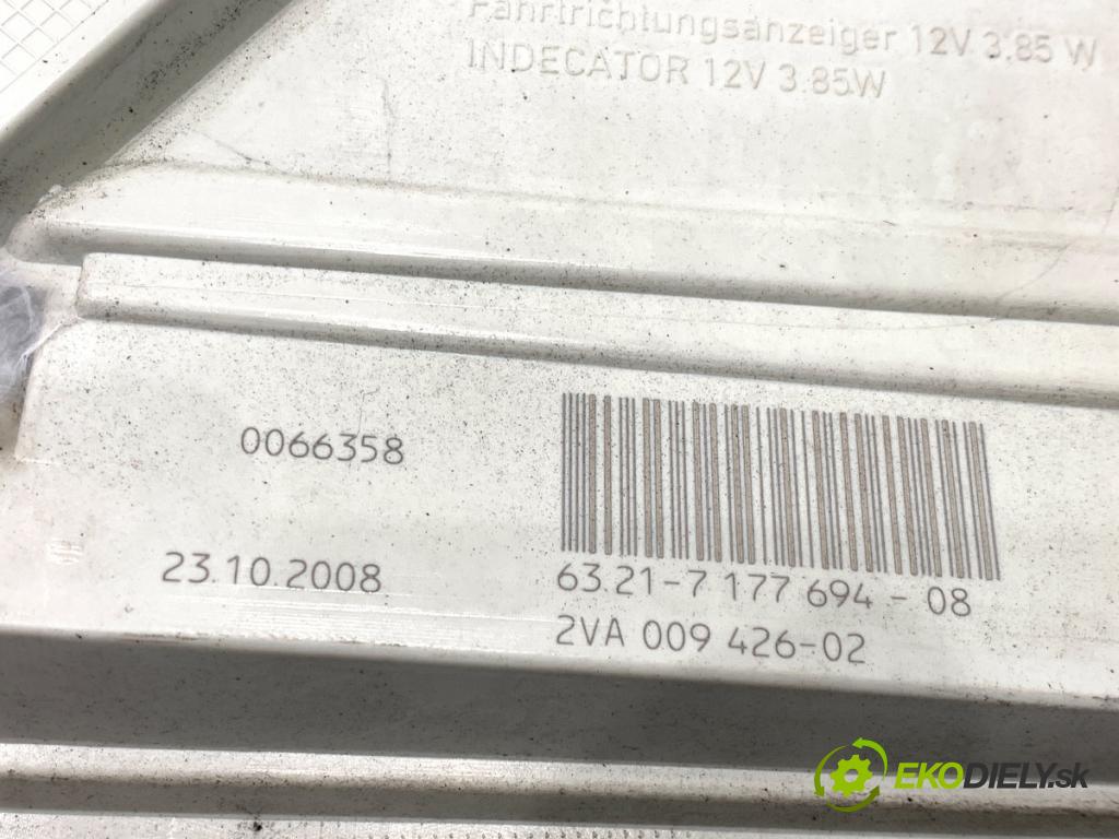 BMW E61 Kombi 2007 120 kW 520 d 1995 Svetlo pravy zad 7177694