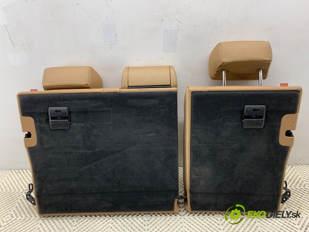 BMW E61 Kombi 2007 120 kW 520 d 1995 Sedadlo druhý rad