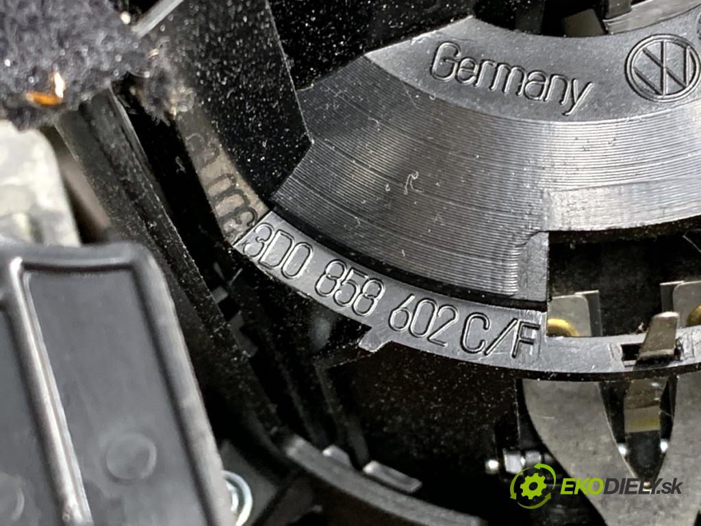 VW PHAETON sedan 2014 176 kW 3.0 V6 TDI 4motion 2967 Držiak na nápoje 3D0858602C (Držiak (úchyt) na nápoje)