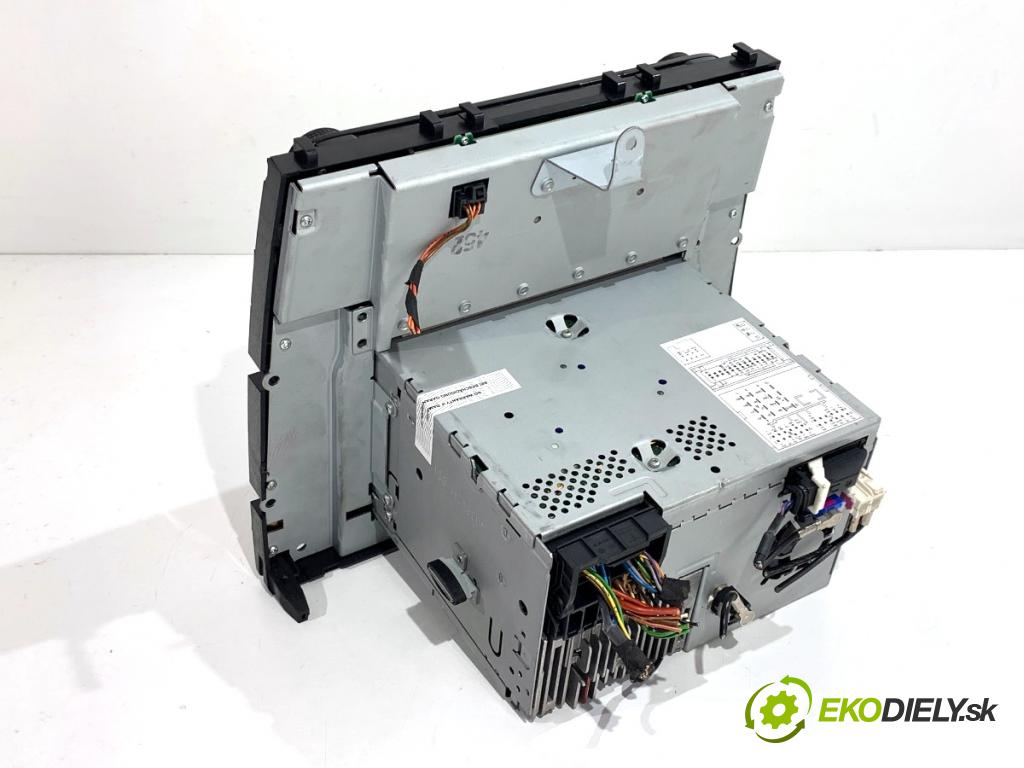 VW PHAETON sedan 2014 176 kW 3.0 V6 TDI 4motion 2967 RADIO 3D0035005S (Audio zařízení)