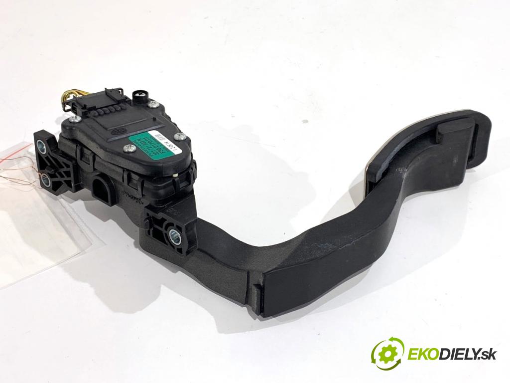 VW PHAETON sedan 2014 176 kW 3.0 V6 TDI 4motion 2967 Potenciometer plynu 3D1721503N (Potenciometer plynového pedálu)