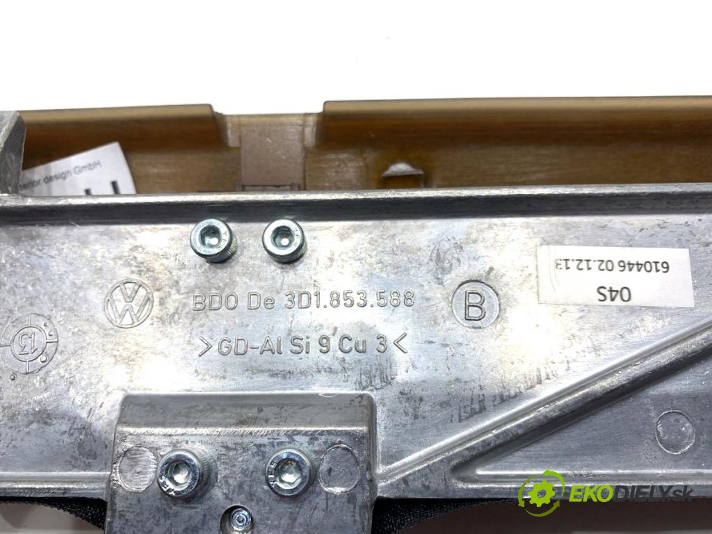 VW PHAETON sedan 2014 176 kW 3.0 V6 TDI 4motion 2967 lišty kryt 3D1858061D (Lišta)