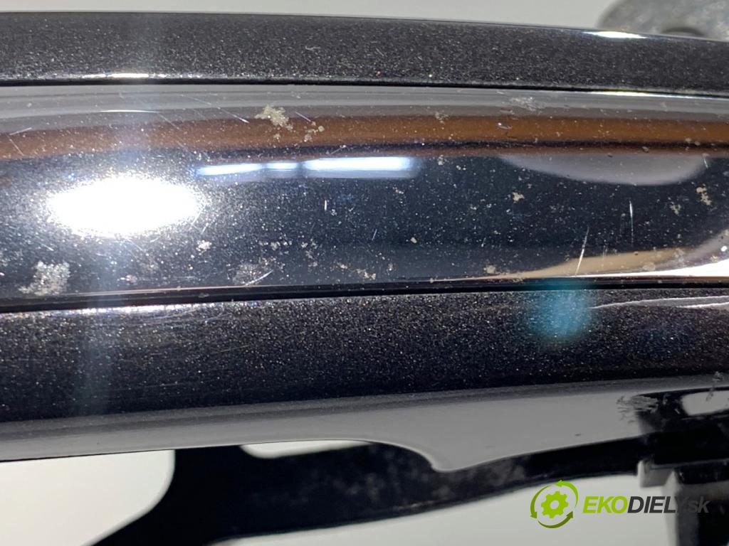 VW PHAETON sedan 2014 176 kW 3.0 V6 TDI 4motion 2967 klika vnejší levý zadní část 3D0837885L