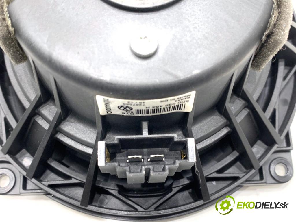 VW PHAETON sedan 2014 176 kW 3.0 V6 TDI 4motion 2967 reproduktory 3D0035454J 3D0035454H