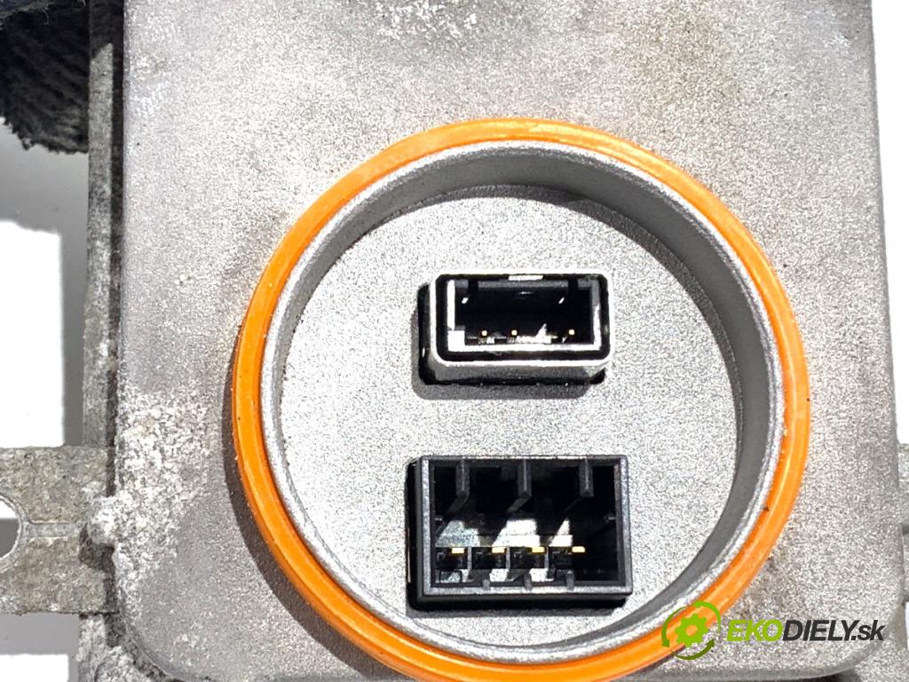 VW PHAETON sedan 2014 176 kW 3.0 V6 TDI 4motion 2967 Menič XENON 8K0941597B (Riadiaca jednotka xenónu)