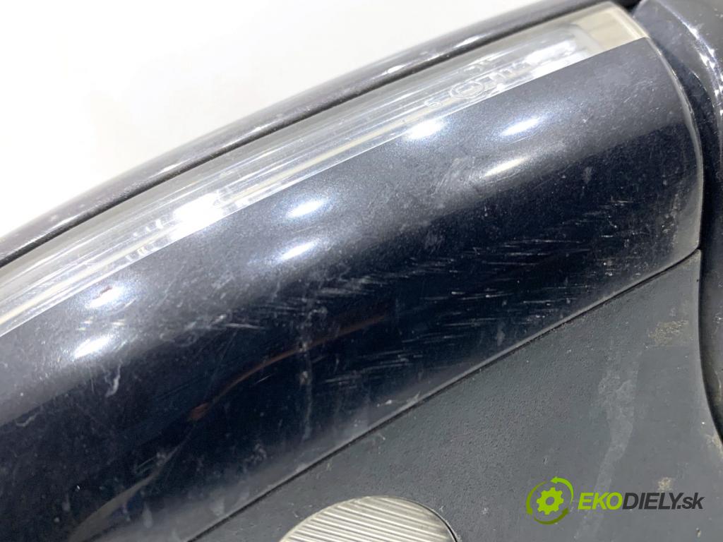 VW PHAETON sedan 2014 176 kW 3.0 V6 TDI 4motion 2967 zpětné zrcátko pravý