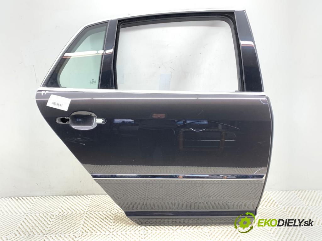 VW PHAETON sedan 2014 176 kW 3.0 V6 TDI 4motion 2967 dveře pravý zadní část 