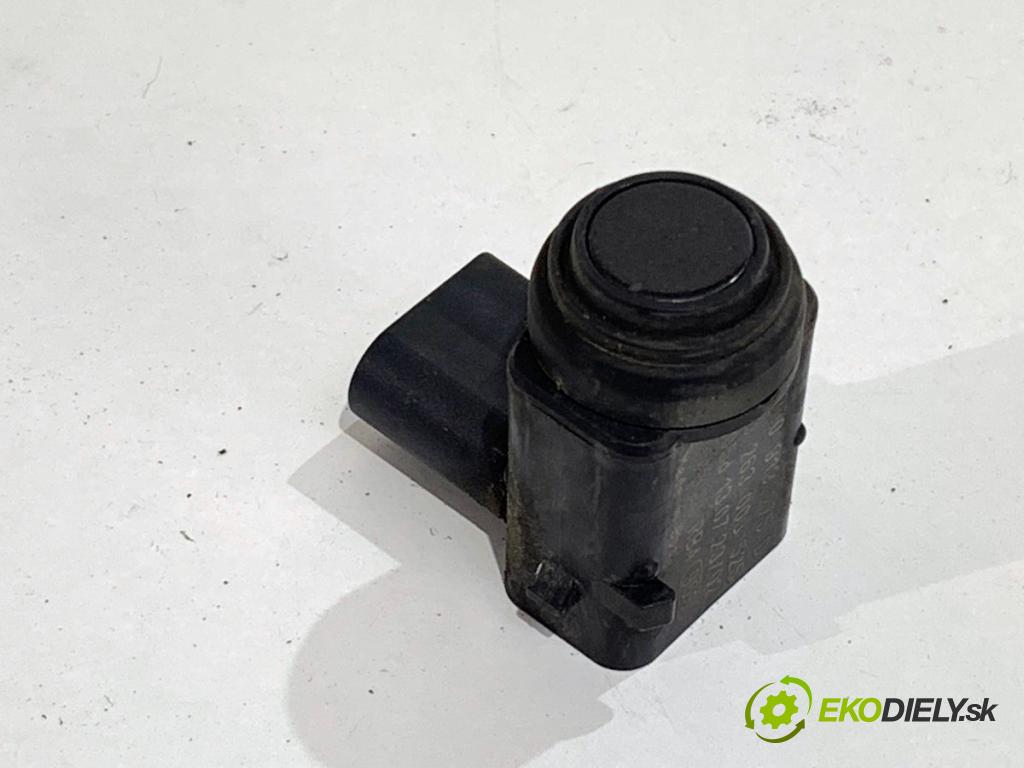 VW PHAETON sedan 2014 176 kW 3.0 V6 TDI 4motion 2967 snímač PDC 3D0919275D