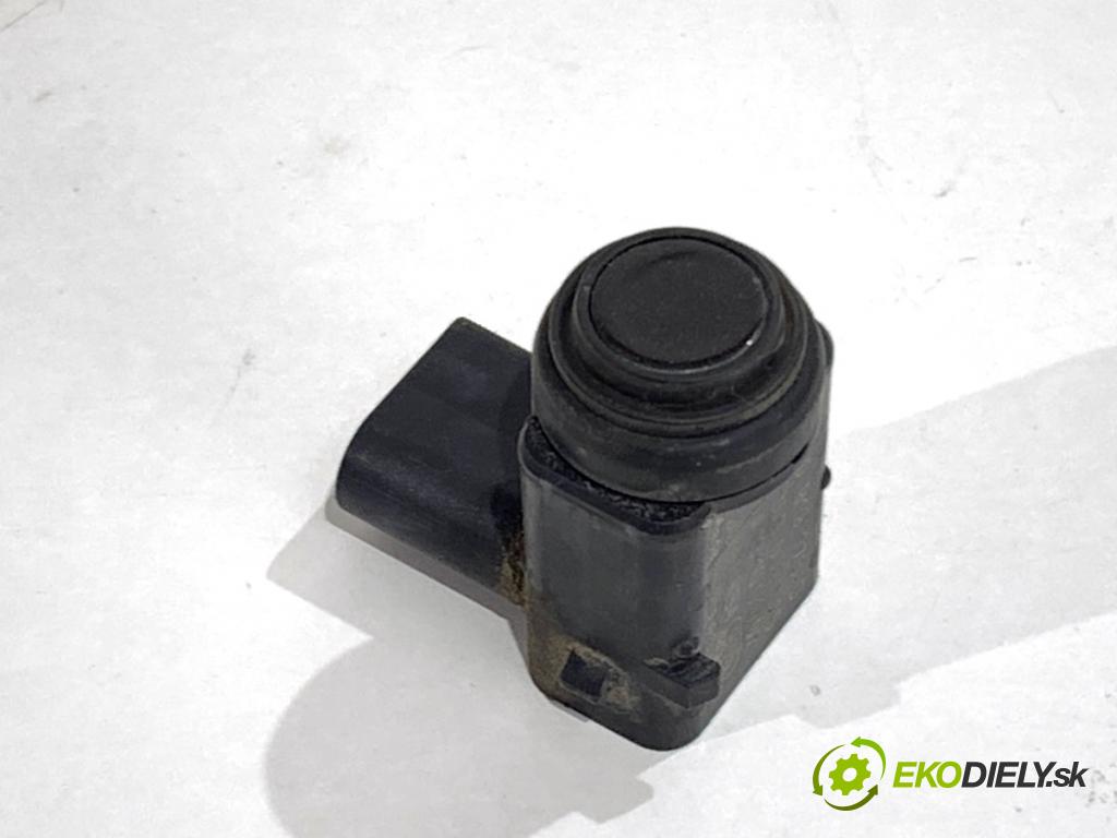 VW PHAETON sedan 2014 176 kW 3.0 V6 TDI 4motion 2967 snímač PDC 3D0919275D