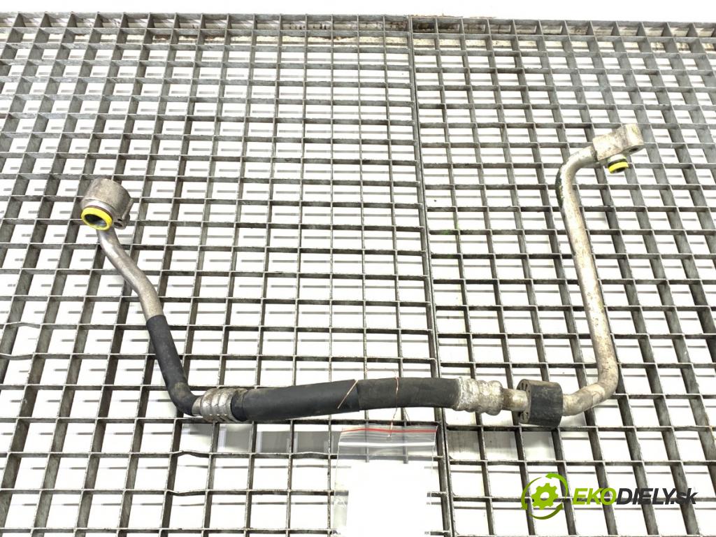 VW PHAETON sedan 2014 176 kW 3.0 V6 TDI 4motion 2967 rúrka klimatizace 3D0260707H (Trubka klimatizace)