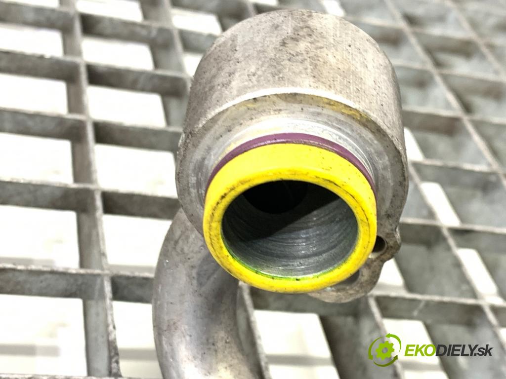 VW PHAETON sedan 2014 176 kW 3.0 V6 TDI 4motion 2967 rúrka klimatizace 3D0260707H (Trubka klimatizace)