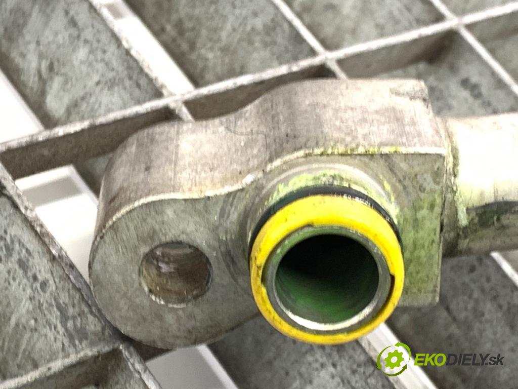 VW PHAETON sedan 2014 176 kW 3.0 V6 TDI 4motion 2967 rúrka klimatizace 3D0260707H (Trubka klimatizace)