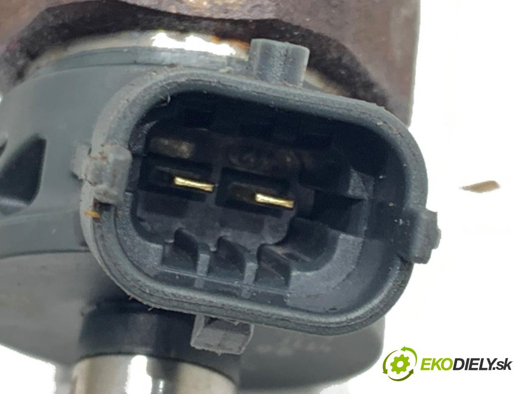 PEUGEOT 508 SW II Kombi 2019 96 kW 1.5 BlueHDi 130 1499 vstrekovač 9828959880 (Vstrekovač paliva)