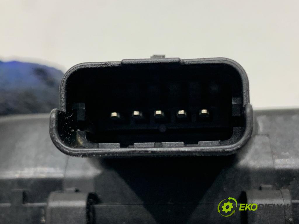 PEUGEOT 508 SW II Kombi 2019 96 kW 1.5 BlueHDi 130 1499 Škrtiaca klapka 9830171480 (Škrtiaca klapka)