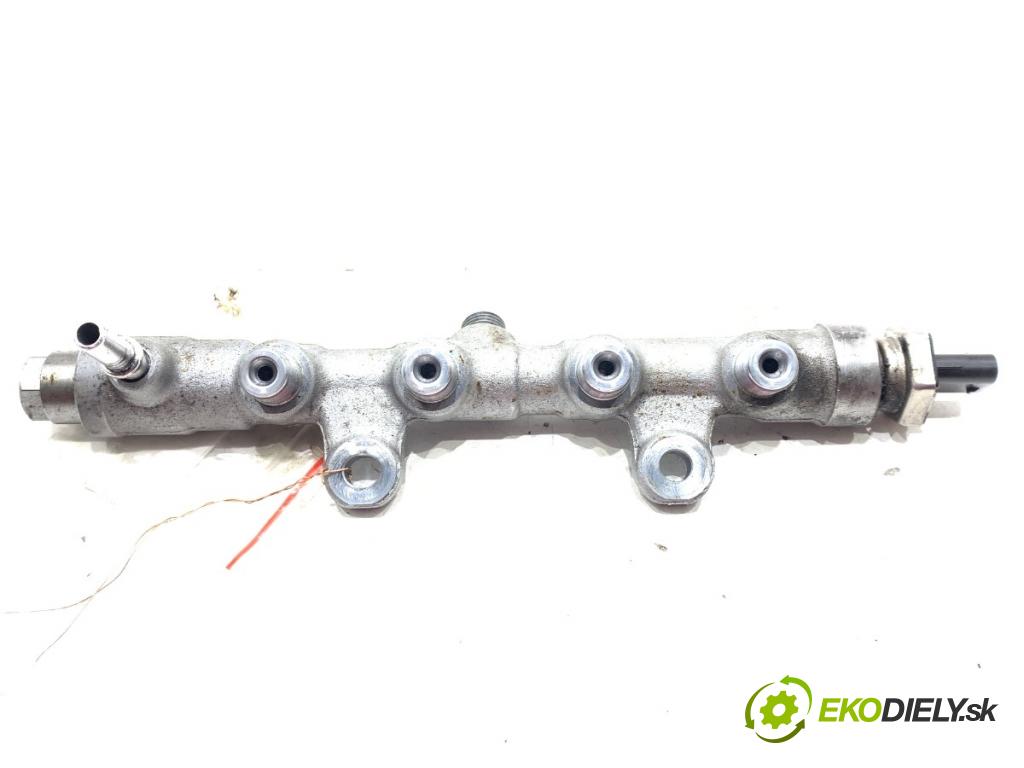 PEUGEOT 508 SW II Kombi 2019 96 kW 1.5 BlueHDi 130 1499 Lišta vstrekovacia 9821399680 (Vstrekovacia lišta)