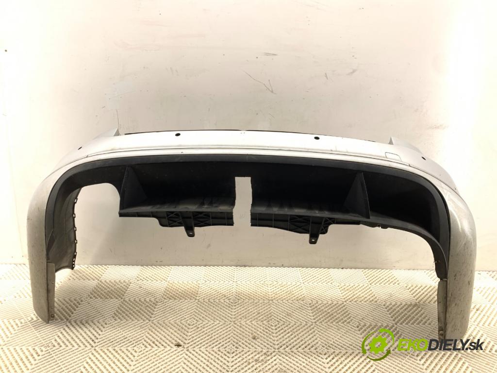 VW PASSAT B7 Kombi 2012 103 kW 2.0 TDI 1968 nárazník zadní část LA7W (Klika dveří ostatní)