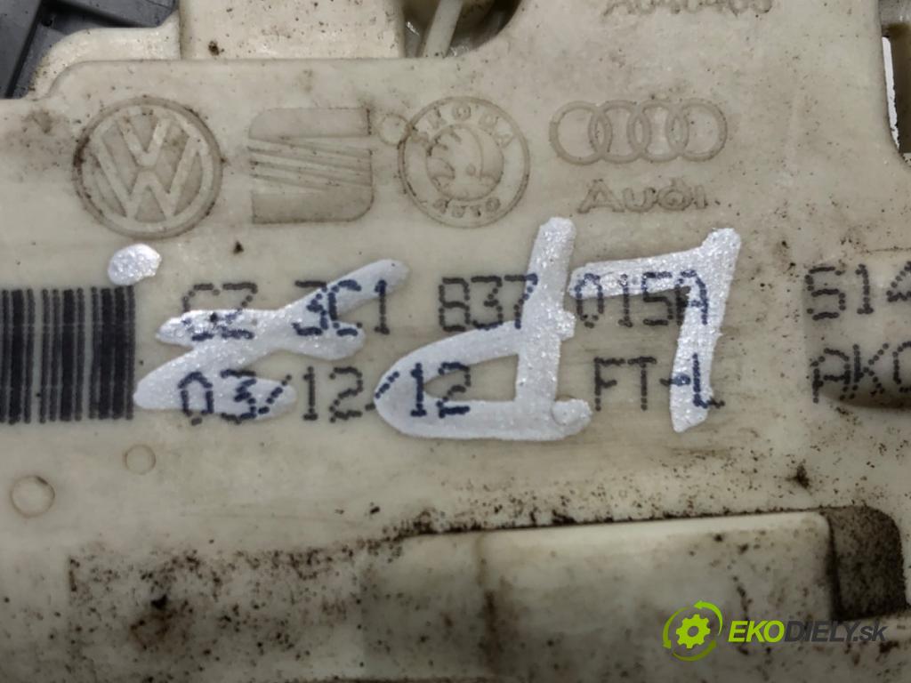 VW PASSAT B7 Kombi 2012 103 kW 2.0 TDI 1968 zámok dveře levý přední část 3C1837015A
