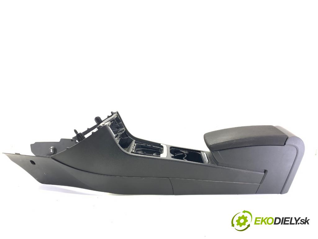 VW PASSAT B7 Kombi 2012 103 kW 2.0 TDI 1968 Tunel středový 3C1863046 (Středový tunel)