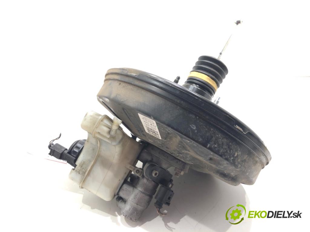 VW PASSAT B7 Kombi 2012 103 kW 2.0 TDI 1968 Posilovač bŕzd 3C1614105AP