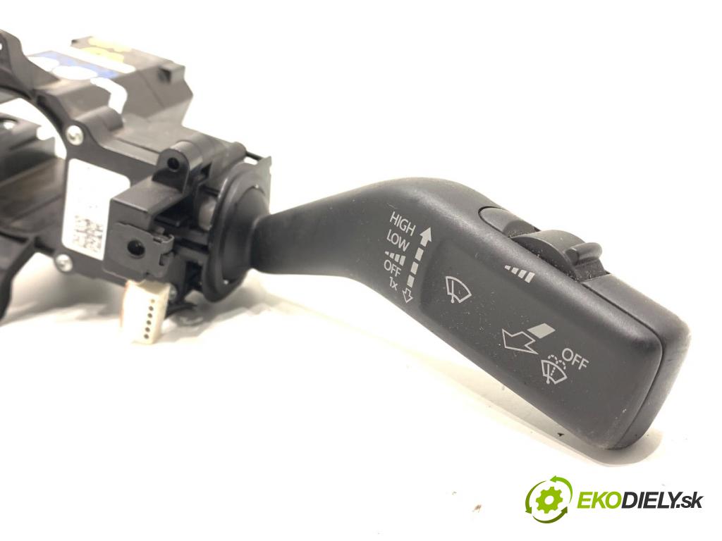VW PASSAT B7 Kombi 2012 103 kW 2.0 TDI 1968 Prepínač kombinovaný 3C5953501CN (Prepínacie páčky pod volantom)