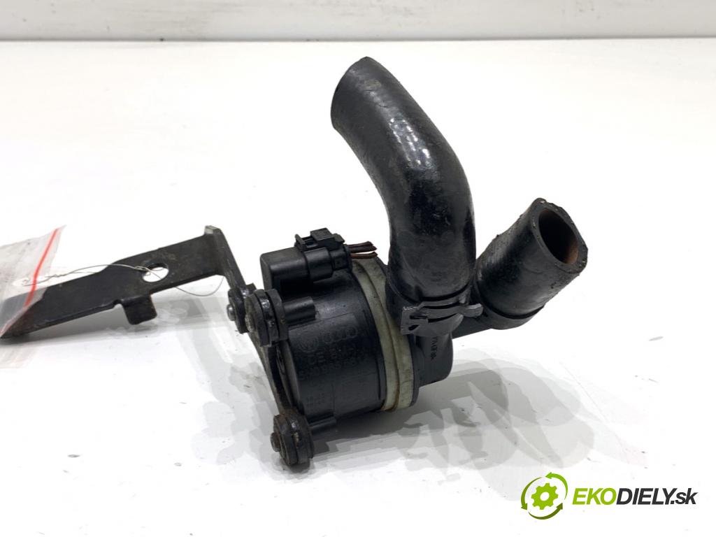 VW PASSAT B7 Kombi 2012 103 kW 2.0 TDI 1968 DALŠÍ: pumpa vody 5N0965561A (Vodní pumpa)