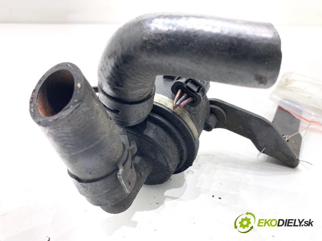 VW PASSAT B7 Kombi 2012 103 kW 2.0 TDI 1968 DALŠÍ: pumpa vody 5N0965561A (Vodní pumpa)