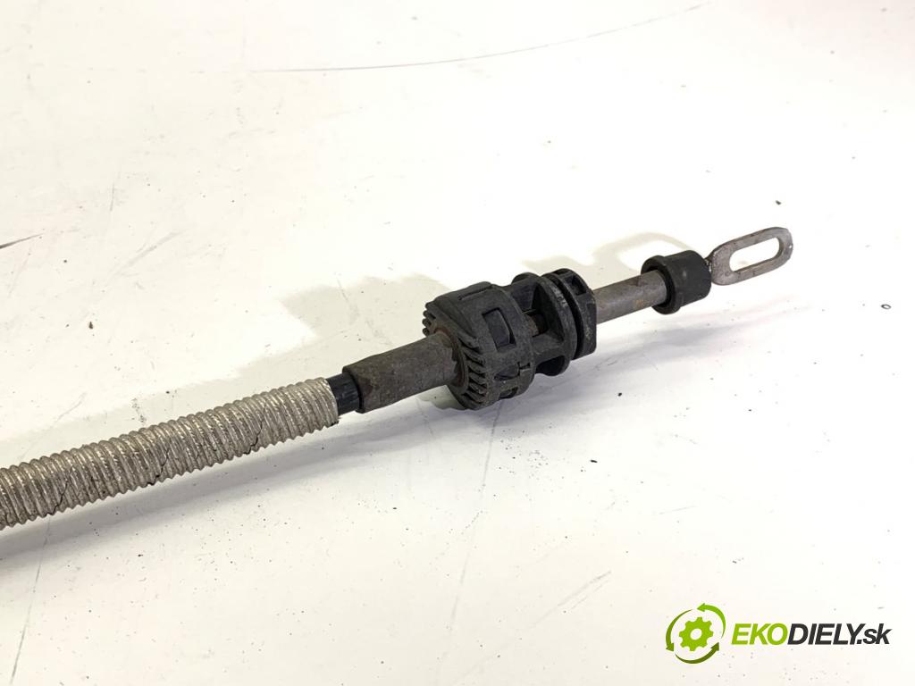 VW PASSAT B7 Kombi 2012 103 kW 2.0 TDI 1968 Kulisa 3AB713023A 3AB713203E (Rýchlostná páka (kulisa))